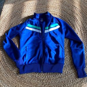 Nike size Medium jacket size mens Medium